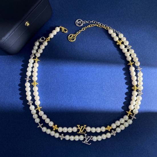 Louis Vuitton LV Classic Pattern Pearl Strand Necklace