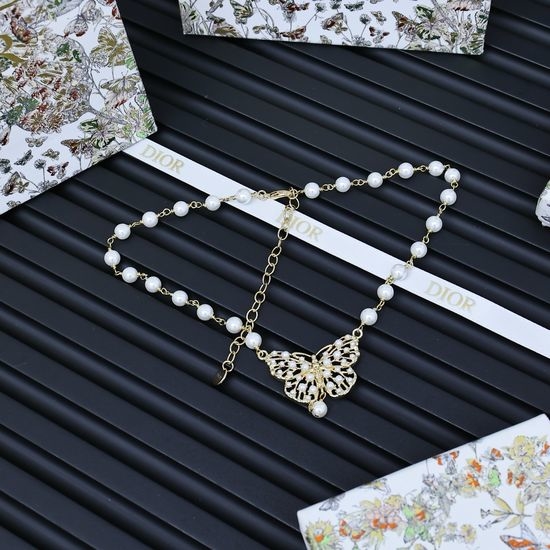 Christian Dior CD Butterfly Pearl Elegant Necklace
