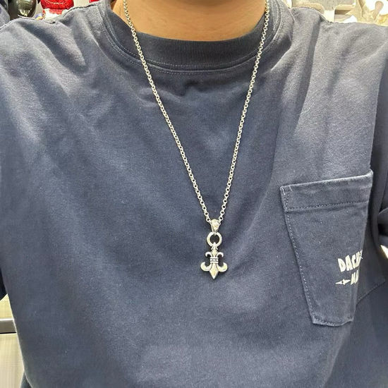 Chrome Hearts Classic Cross Pendant Necklace