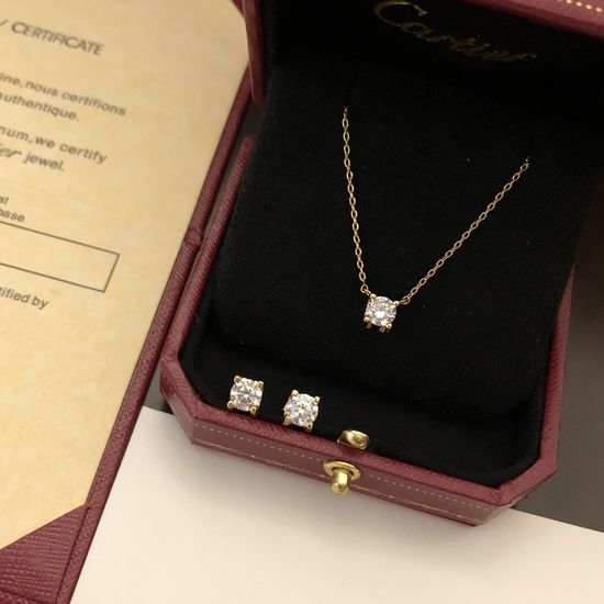 Cartier Exquisite Diamond Necklace and Stud Earrings