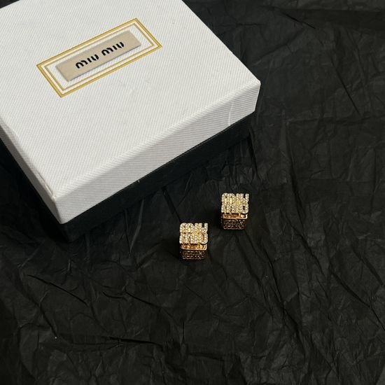 Chrome Hearts Shiny Zircon Earrings Delicate Elegant Design