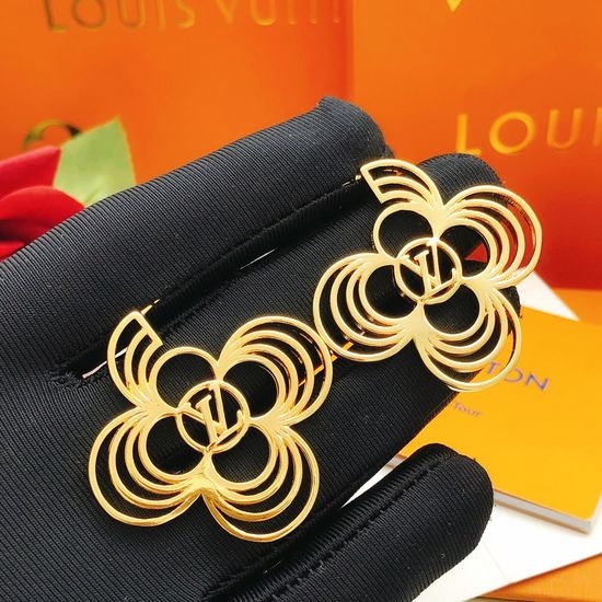 Louis Vuitton LV Hollow Plum Blossom Stud Earrings