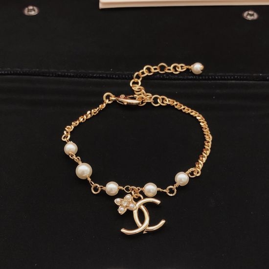 Chanel Flower Bracelet Fine Brass Material