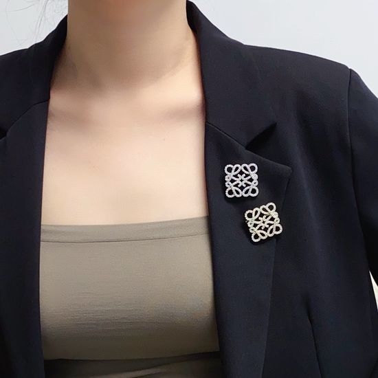 Loewe Full Crystal Premium Decorative Brooch
