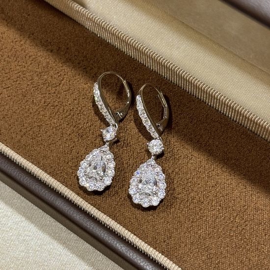 Polo Ralph Lauren Teardrop Full Diamond Ear Clips