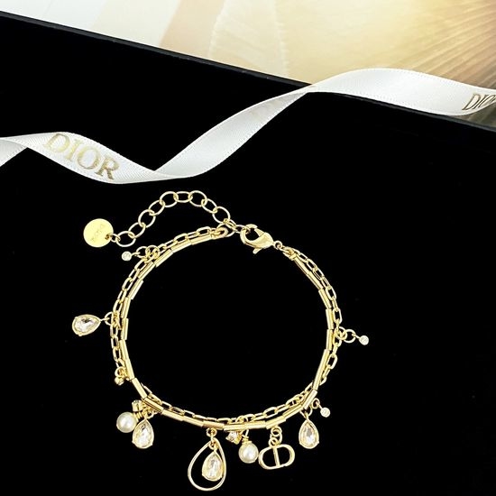 Christian Dior CD Diamond Pearl Double-layer Bracelet