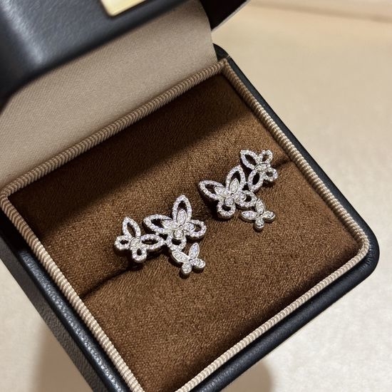 Graff Diamond Butterfly Stud Earrings