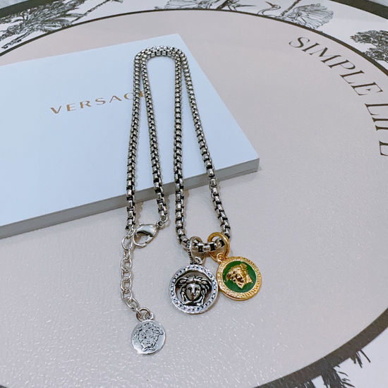 Vivienne Westhood Vintage Medallion Necklace Premium Quality