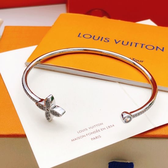 Louis Vuitton LV Classic Polished Brass Bangle