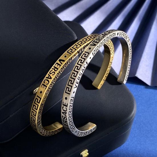 Versace Scroll Pattern C Shape Open Bangle