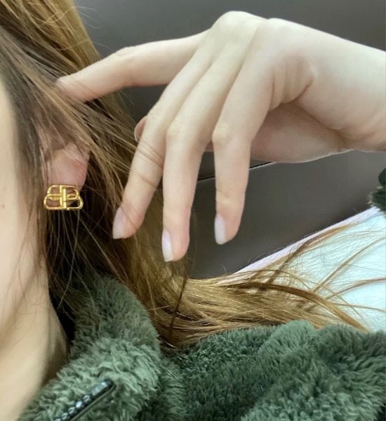 Balenciaga Classic Design Simple Stylish Stud Earrings