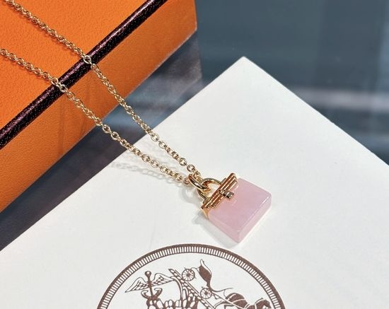 Hermes Bag Shaped Pendant Adjustable Necklace