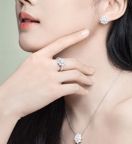 Harry Winston Diamond Sun Necklace Fine Jewelry