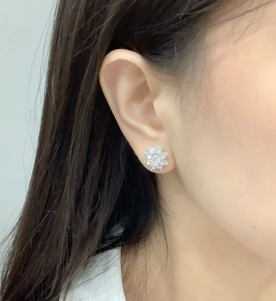 Harry Winston Diamond Sun Stud Earrings Fine Jewelry