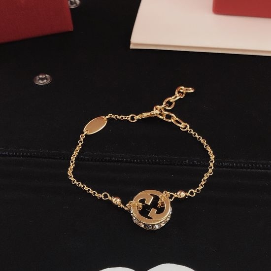Gucci Round Crystal Decor Classic Bracelet