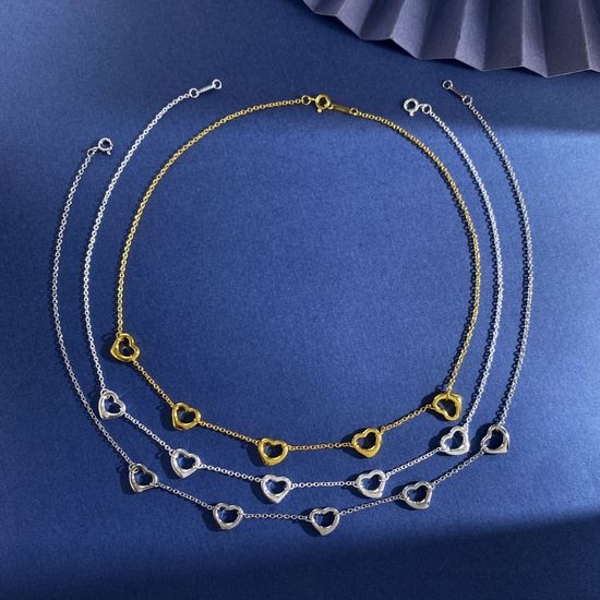 Tiffany & Co. Minimalist Polished Hollow Heart Necklace