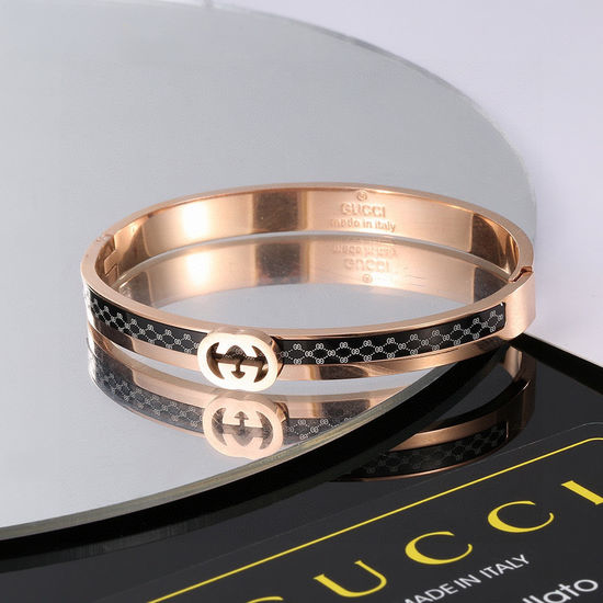 Gucci Limited Edition Shiny Bangle Bracelet