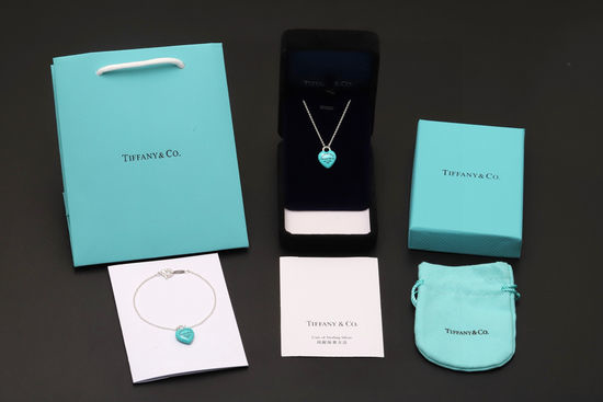 Tiffany & Co. Heart Enamel Mini Pendant Necklace