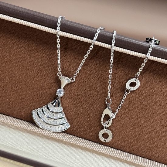Bvlgari Square Diamond Row Dress Necklace