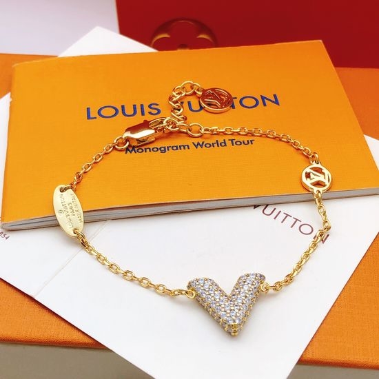 Louis Vuitton LV Diamond Accent V Shape Chain Bracelet
