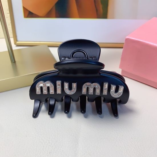 Miu Miu Czech Diamond Matte Hair Claw Clip