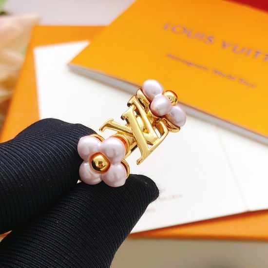 Louis Vuitton LV Pink Flower Ring Premium Brass Material