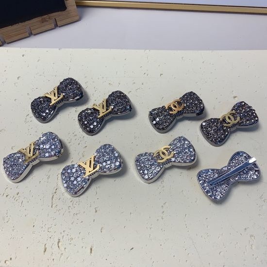 Chanel Rhinestone Decorated Hair Clips Set