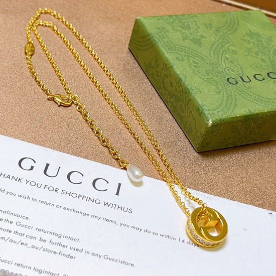 Gucci Classic Diamond Inlaid Pendant Necklace