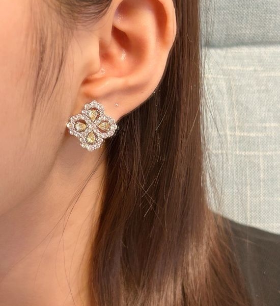 Harry Winston Yellow Diamond Full Diamond Clover Earrings