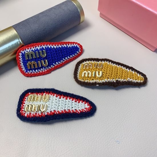 Miu Miu Knitted Wool Hair Side Clip