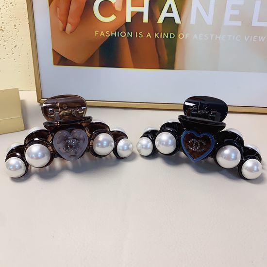 Chanel Pearl Logo Hair Claw Clip