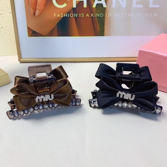 Miu Miu Bow Pearl Rhinestone Hair Claw Clip