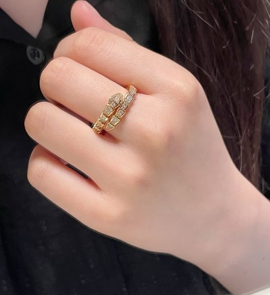 Bvlgari Full Diamond Snake Ring