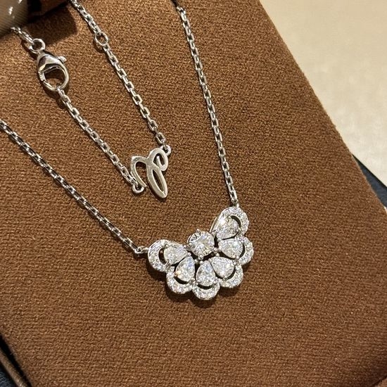 Graff Water Drop Diamond Skirt Shape Necklace