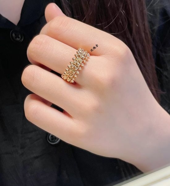 Cartier Double Row Movable Rivet Decor Ring