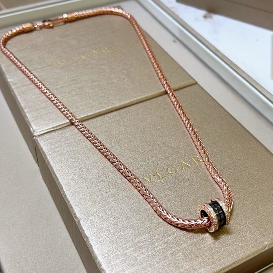 Bvlgari Elegant Rose Gold Pendant Necklace