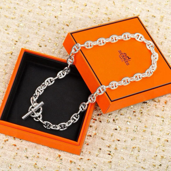 Hermes Premium Polished Link Chain Necklace