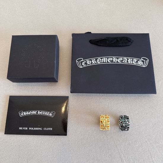 Chrome Hearts Retro Cross Design Statement Ring