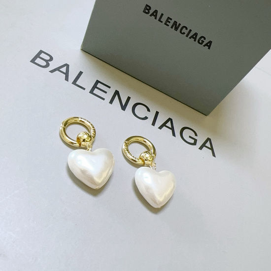 Balenciaga Minimalist Pearl Decorated Stud Earrings