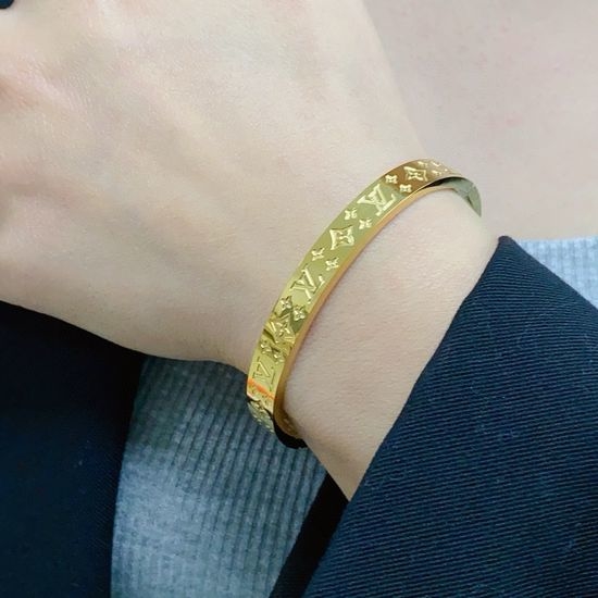 Louis Vuitton LV Engraved Narrow Bangle Bracelet