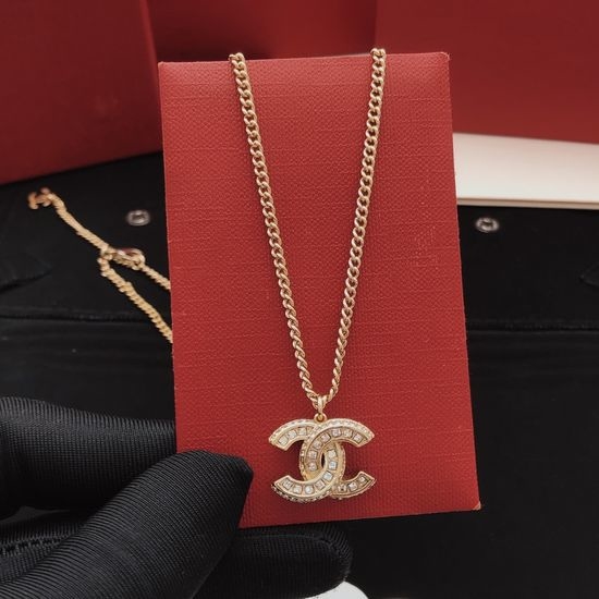 Chanel Classic Double C Diamond Necklace