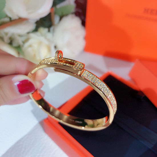 Hermes Full Diamond Bangle Elegant Crafted