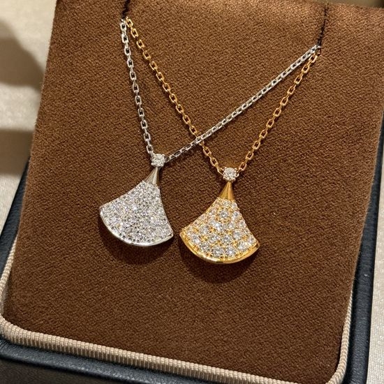Bottega Veneta BV Diamond Inlay 925 Silver Necklace
