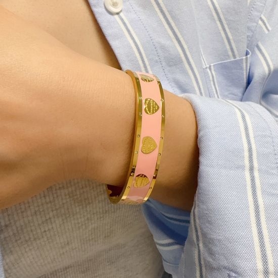 Tiffany & Co. Diamond Heart Bracelet Classic Elegant Jewelry