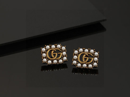 Gucci Pearl Diamond Decorative Stud Earrings