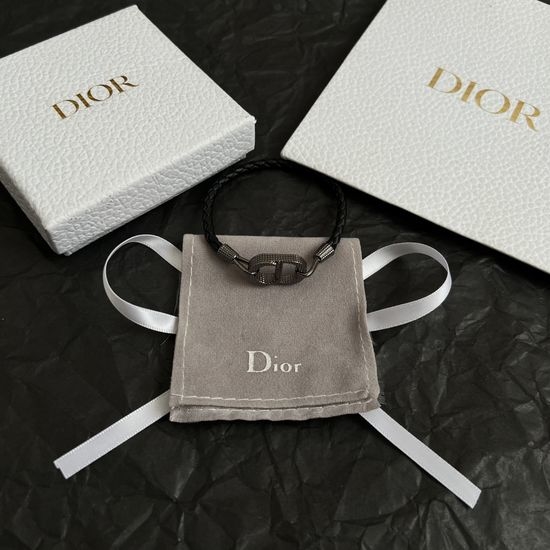 Christian Dior CD Classic Bracelet Elegant Daily Accessory