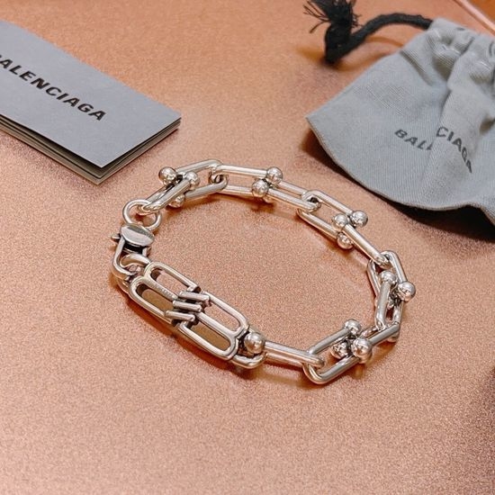 Balenciaga Trendy Classic Bracelet Unique Fashion Design