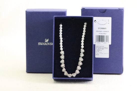 Swarovski Silver Heart Pearl Clavicle Necklace