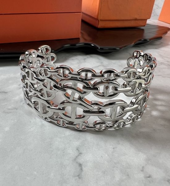 Hermes Classic Simple Stylish Bangle