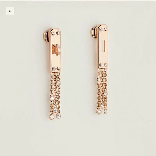Hermes Heart Shaped Tassel Stud Earrings
